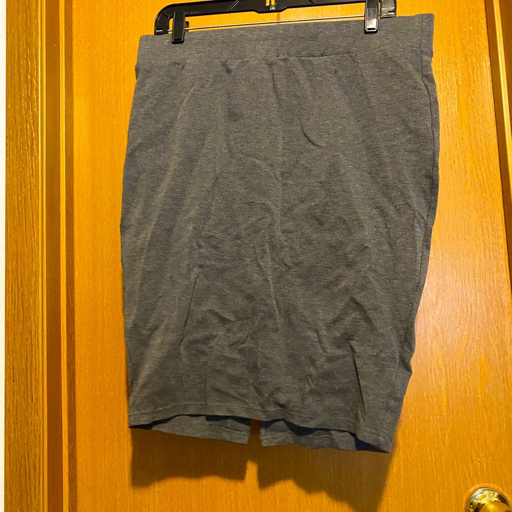 Torrid Gray Pencil Skirt